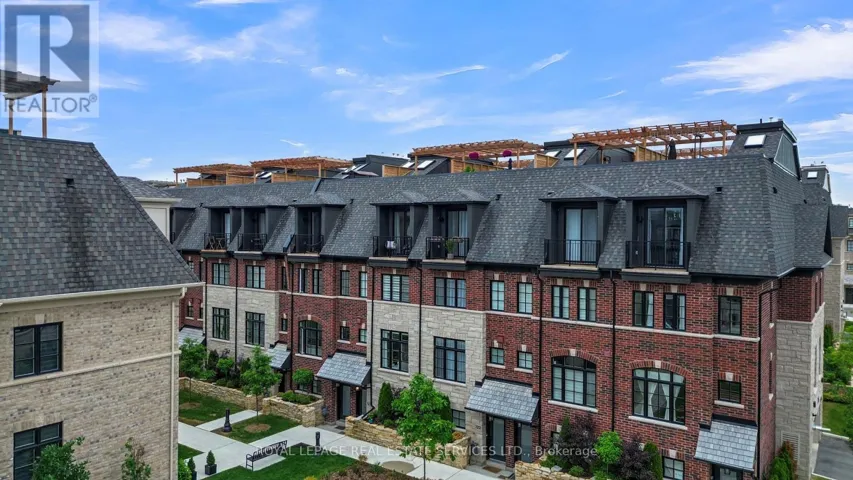 35 LUNAR CRESCENT, Mississauga (Streetsville), Ontario L5M2P6