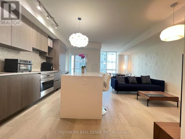 3801 - 1 YORKVILLE AVENUE, Toronto (Annex), Ontario M4W0B1