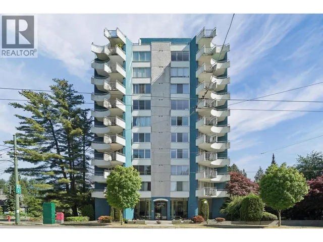 201 4691 W 10TH AVENUE, Vancouver, British Columbia V6R2J3
