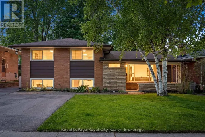 229 ROSS AVENUE, Kitchener, Ontario N2A1V7