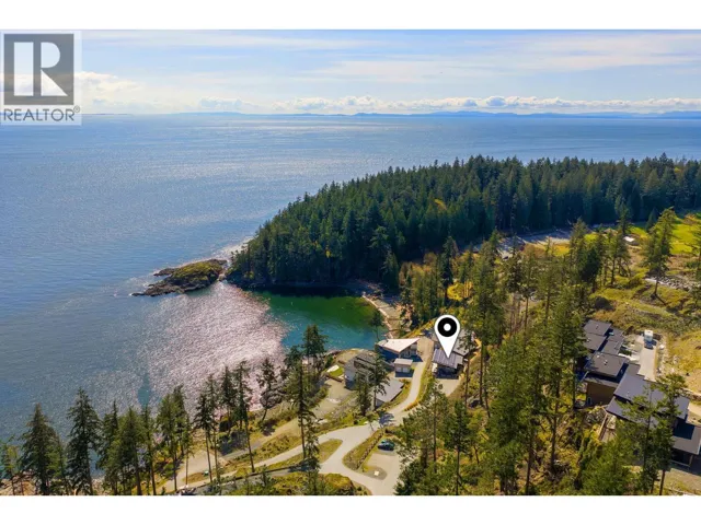 242 SHORE LANE, Bowen Island, British Columbia V0N1G2
