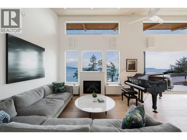 242 SHORE LANE, Bowen Island, British Columbia V0N1G2
