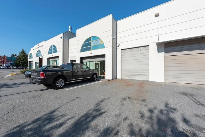 103 12975 84 AVENUE, Surrey, British Columbia V3W1B3