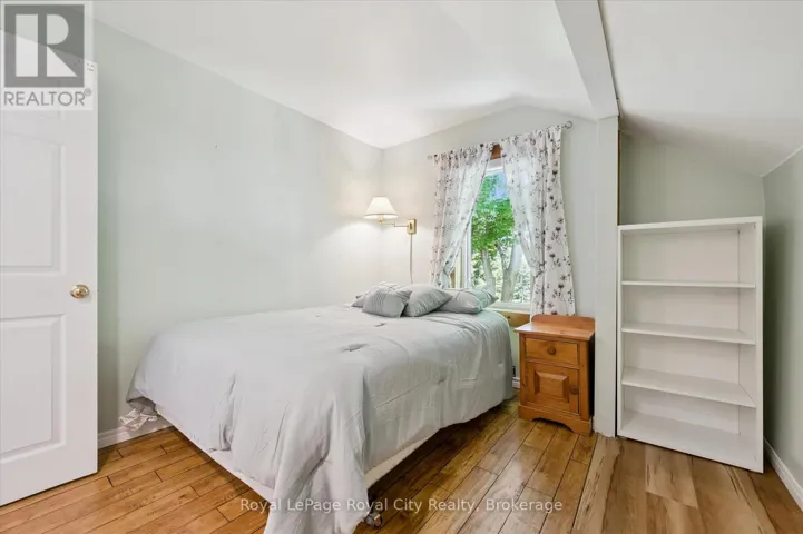 780