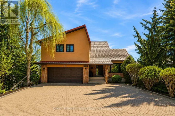575 PARK CRESCENT, Pickering (West Shore), Ontario L1W2E1