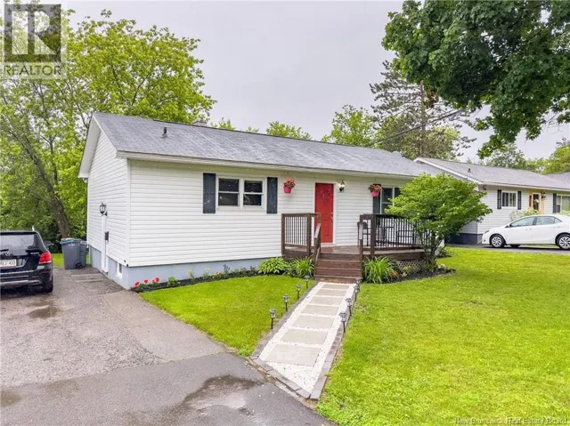 104 Preston Drive, Nashwaaksis, New Brunswick E3A2L6
