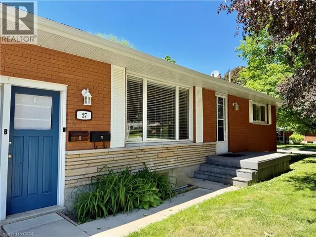 27 ELIZABETH Street, Cambridge, Ontario N3C2T2