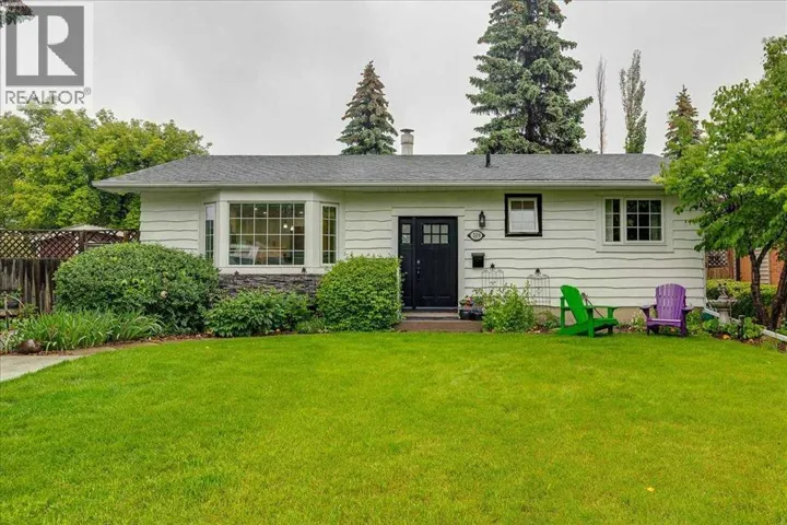 109 Selkirk Boulevard, Red Deer, Alberta T4N0G8