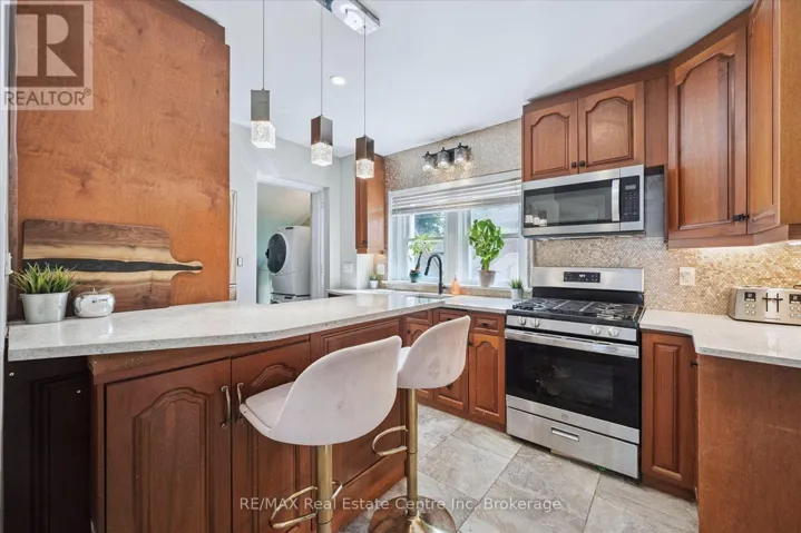 314 PAISLEY ROAD, Guelph (Junction/Onward Willow), Ontario N1H2P9