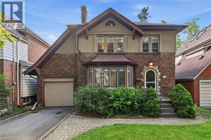 73 DROMORE Crescent, Hamilton, Ontario L8S4B1