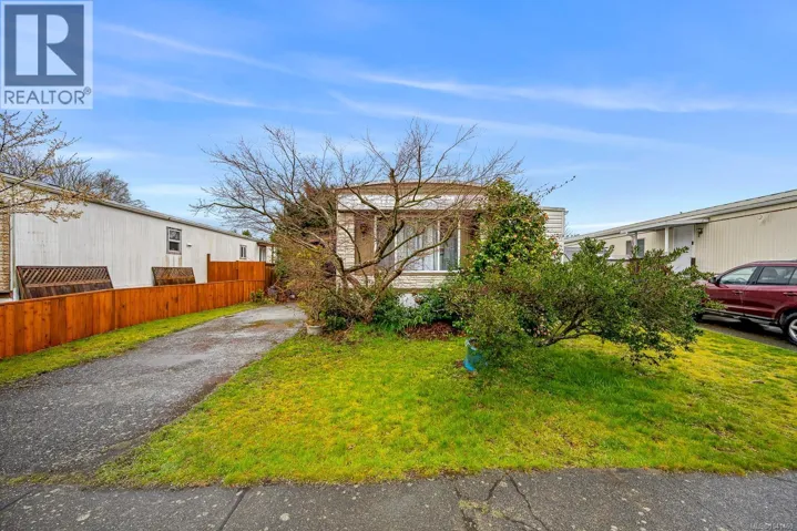19 390 COWICHAN Ave, Courtenay, British Columbia V9N7T4