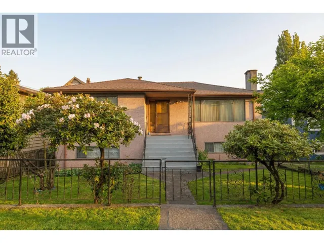 1955 TURNER STREET, Vancouver, British Columbia V5L1Z9