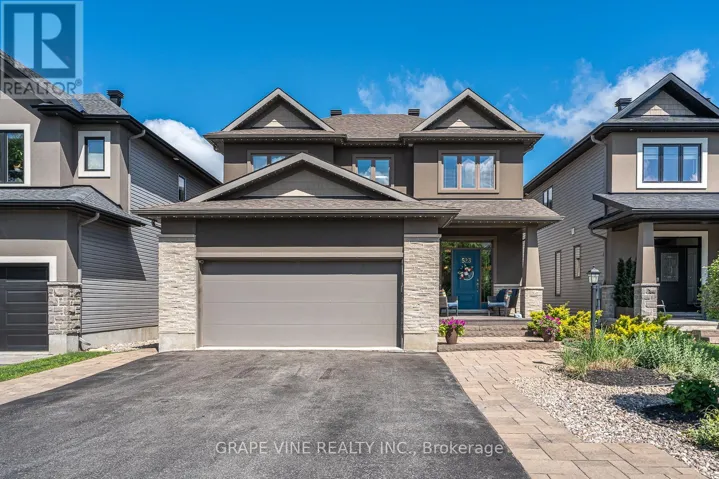 523 ADAMSON CRESCENT, Ottawa, Ontario K2S0S7