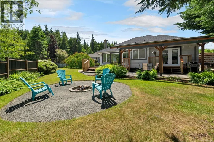 545 Sunset Pl, Port McNeill, British Columbia V0N2R0