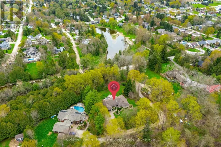 25 RIVERVIEW DRIVE, Centre Wellington (Elora/Salem), Ontario N0B1S0