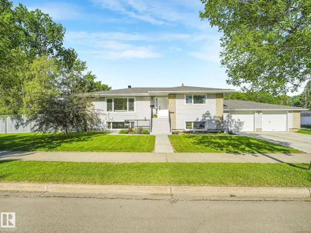 8604/8606 79 ST NW, Edmonton, Alberta T6C2P5