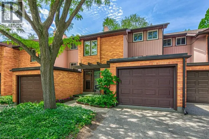 206 CANDLEWOOD Crescent Unit# 13, Waterloo, Ontario N2L5Y9