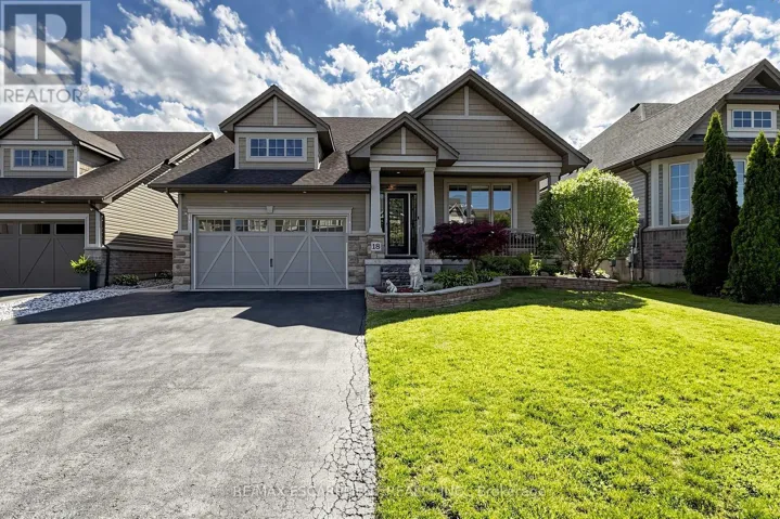 18 GATEWAY AVENUE, West Lincoln (Smithville), Ontario L0R2A0