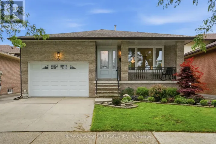 6 ROYCE AVENUE, Hamilton (Stoney Creek), Ontario L8G4C8