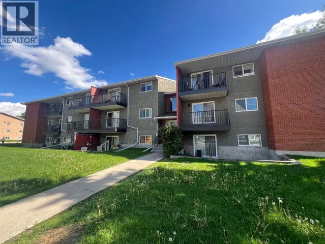 207, 35 Bennett Street, Red Deer, Alberta T4R1V3