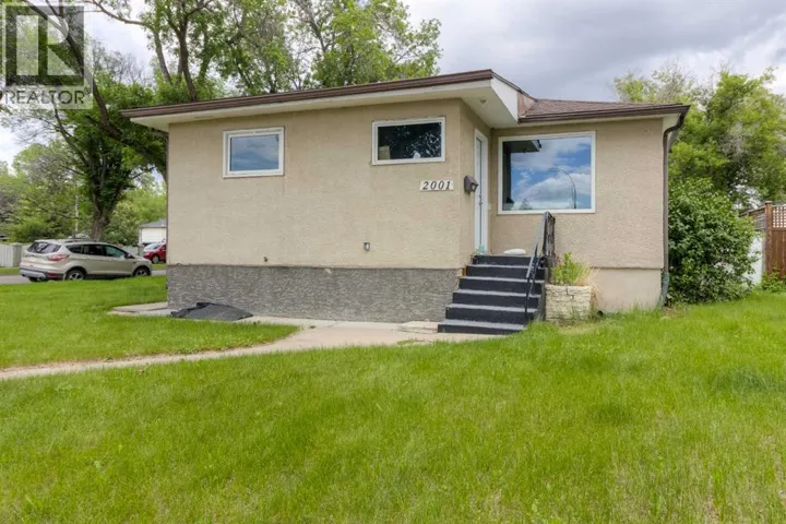 2001 10 Avenue S, Lethbridge, Alberta T1K0B9