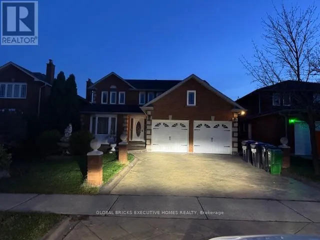 4562 PENHALLOW ROAD, Mississauga (Creditview), Ontario L5V1E8
