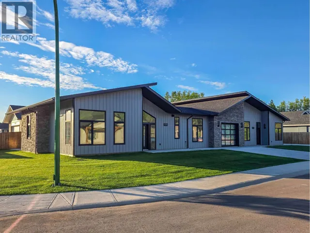 1048 PARKSIDE AVENUE, Smithers, British Columbia V0J2N0