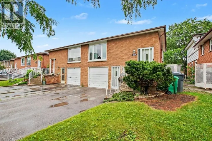 396 PINEMEADOW Avenue, Mississauga, Ontario L5B2J9