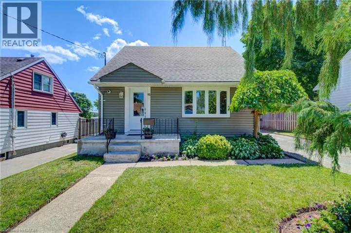 93 STEWART Avenue, Cambridge, Ontario N1R2V1