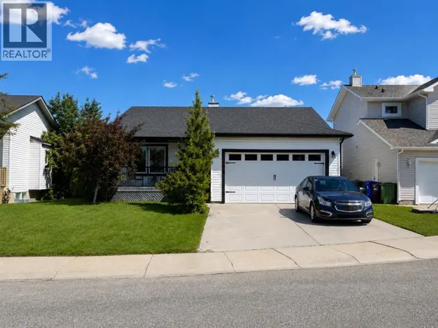 5109 42 Street, Olds, Alberta T4H1X1