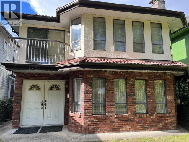 1929 E 6TH AVENUE, Vancouver, British Columbia V5N1P6