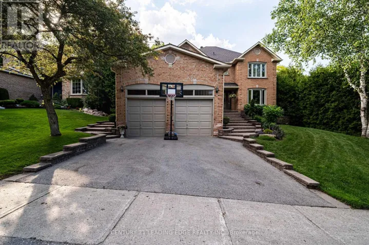 53 MCCLENNY DRIVE, Aurora (Aurora Highlands), Ontario L4G5P5