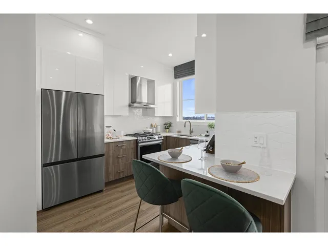 16 6035 141 STREET, Surrey, British Columbia V3X2N2
