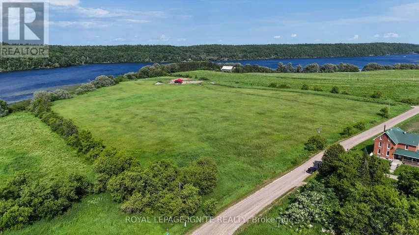 358 FAUGHT ROAD, Whitewater Region, Ontario K0J1K0