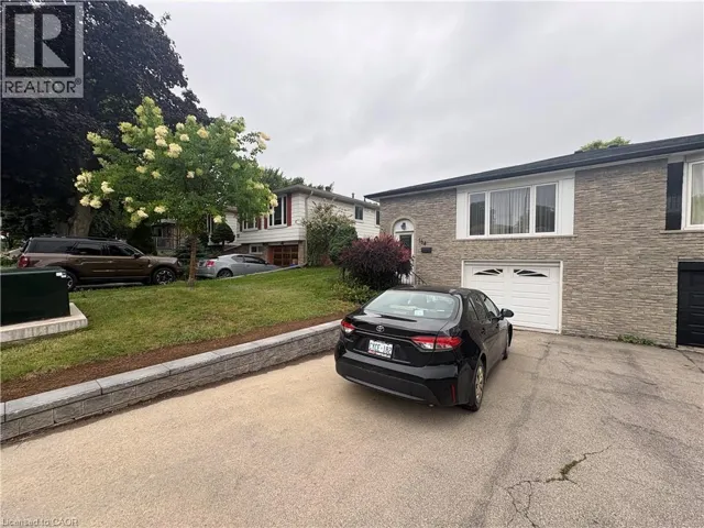 164 GEMINI Drive, Hamilton, Ontario L9C6N2