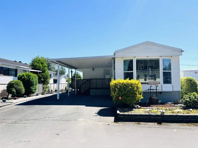 237 27111 0 AVENUE, Langley, British Columbia V4W2S9