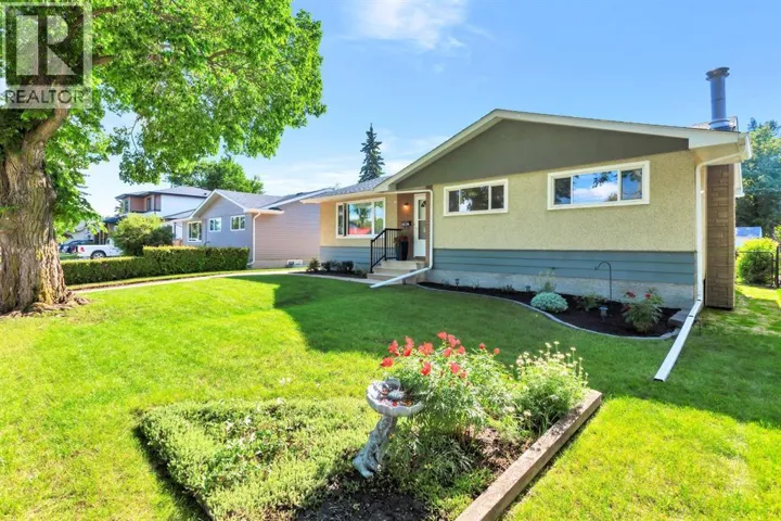 5028 58 Street, Lacombe, Alberta T4L1K7