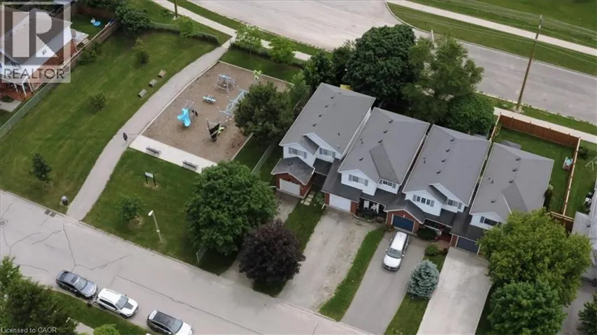 256 TAIT Crescent, Fergus, Ontario N1M3P7