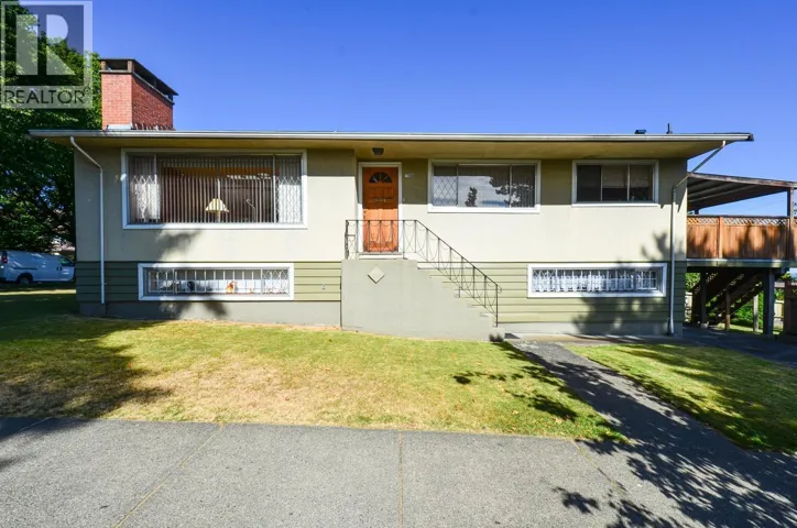 7808 ROSS STREET, Vancouver, British Columbia V5X4C2