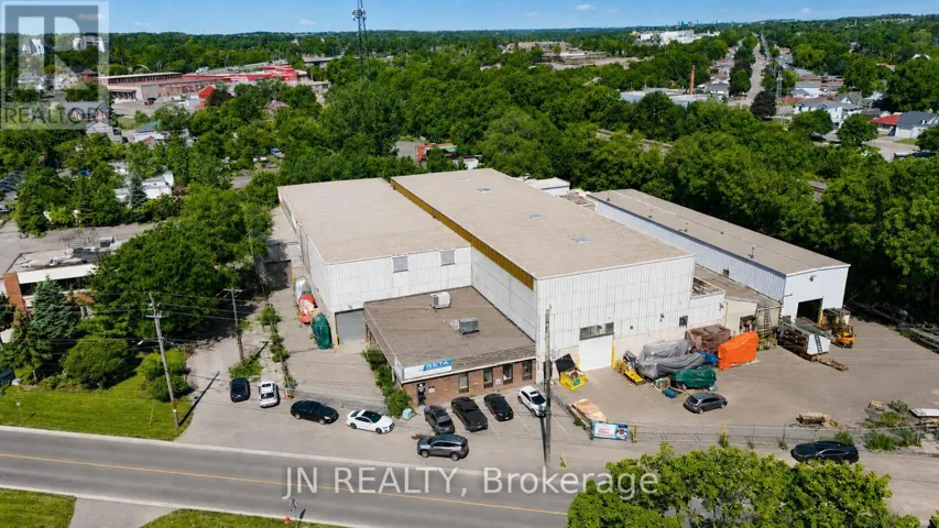 200 BEVERLY STREET S, Cambridge, Ontario N1R3Z8