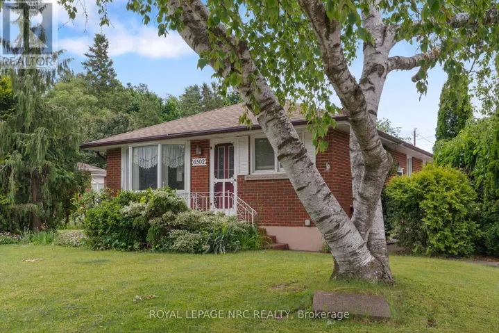 6502 BROCK STREET, Niagara Falls (Stamford), Ontario L2J1W3