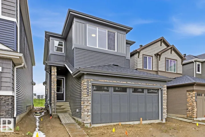 22924 82 Ave NW, Edmonton, Alberta T5T4N5