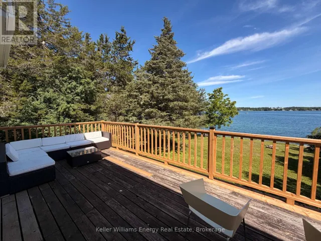 41 BACK LANE, Prince Edward County (South Marysburg Ward), Ontario K0K2P0