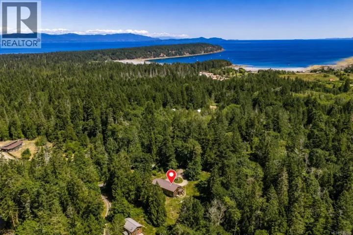 5160 Central Rd, Hornby Island, British Columbia V0R1Z0
