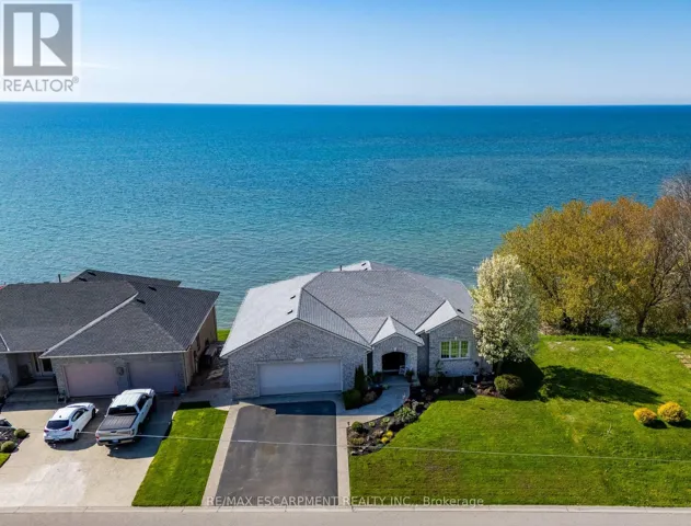 140 BROWN STREET, Norfolk (Port Dover), Ontario N0A1N7