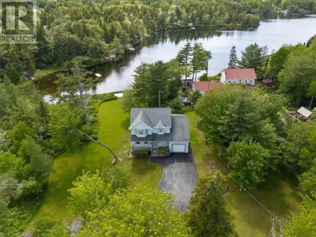 111 St George Boulevard, Kingswood, Nova Scotia B4B1K7