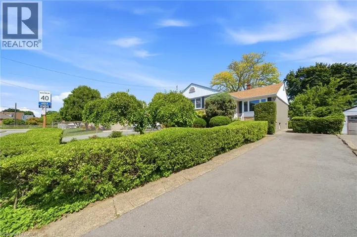 89 CHARLOTTE Street, Hamilton, Ontario L8K4V3