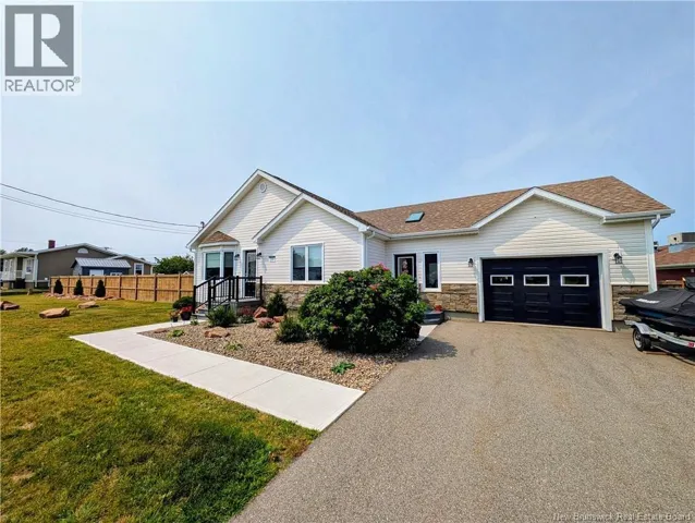 259 Rue Savard, Caraquet, New Brunswick E1W1A6