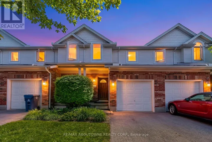 15 - 151 CLAIRFIELDS DRIVE E, Guelph (Pineridge/Westminster Woods), Ontario N1L1P5