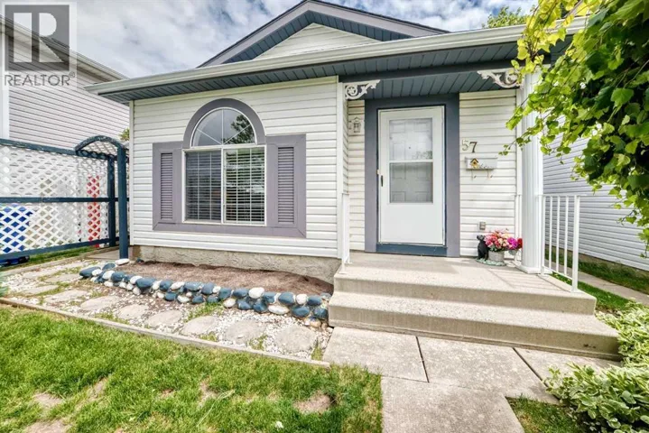 57 San Diego Way NE, Calgary, Alberta T1Y7A5